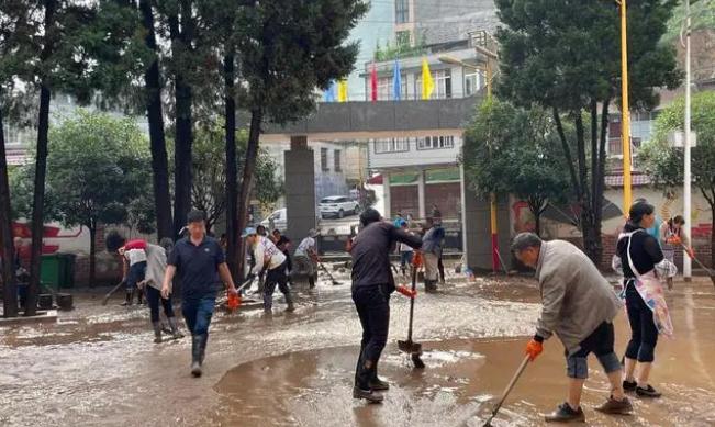 精準(zhǔn)發(fā)力筑牢防汛&ldquo;銅墻鐵壁&rdquo;